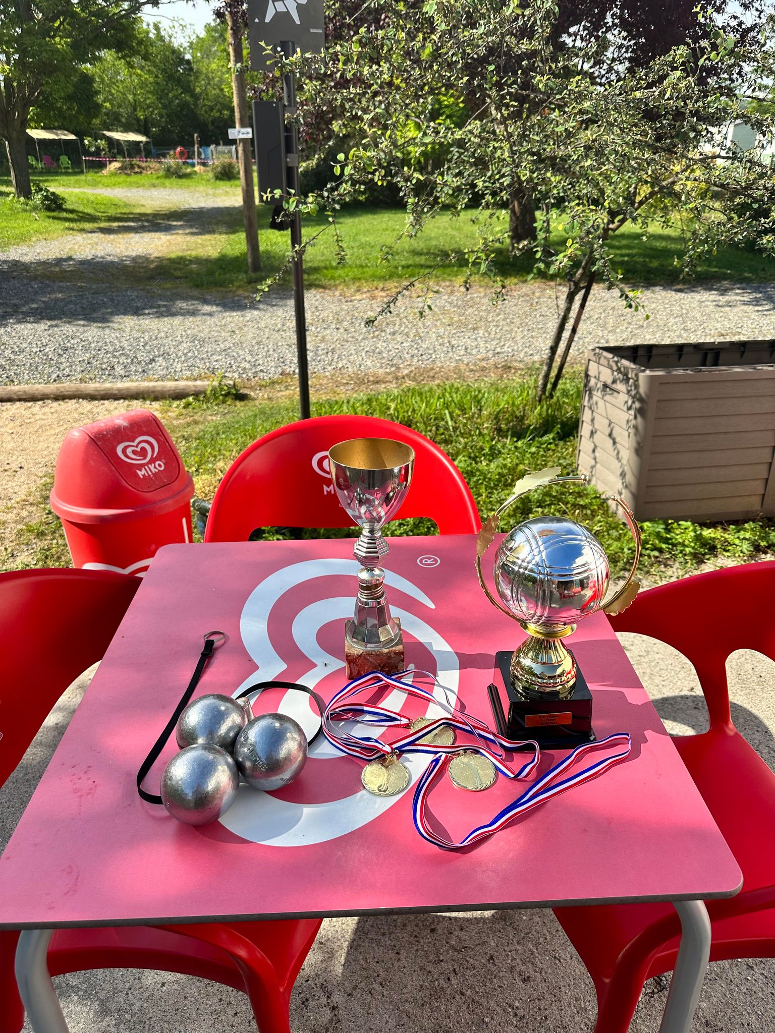 Nos tournois : pétanque, ping-pong