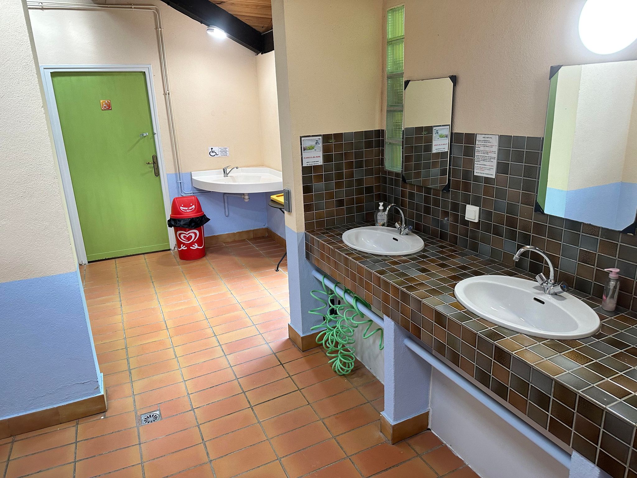Sanitaires